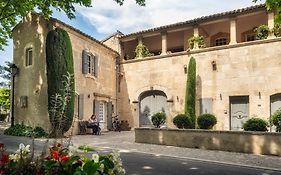 Jk Moulin Paradou